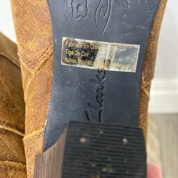 Clark’s indigo brown leather heeled booties size 9M - Picture 7 of 11